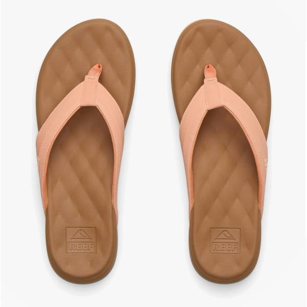 Reef CUSHION MELODY Toe-Post Sandals in Pink