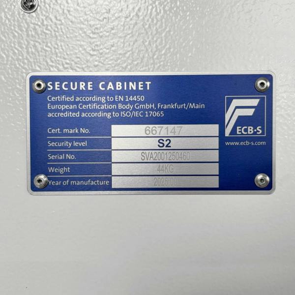 Phoenix Safe Phoenix Fortress SS1453K Security Safe in Scratch-resistant White Paint with Double-Bitted Key Lock