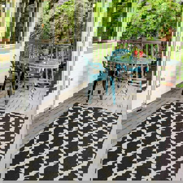 Black Trellis Design Outdoor Rug for Garden & Patio