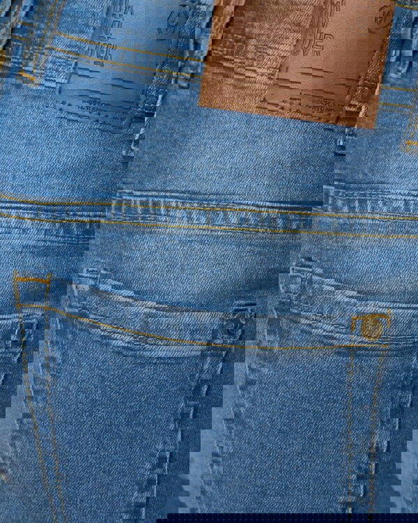Duck and Cover Rushawn Relaxed Fit Jeans Light Wash