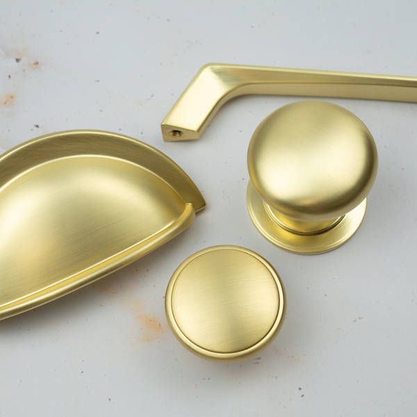 Handle & Home Brushed Brass Contemporary Handles and Coordinating Knobs