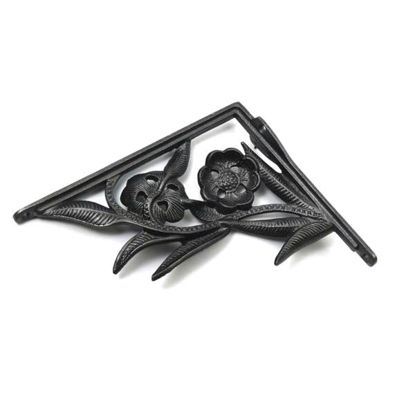 Pair of Antique Cast Iron Decorative Flower Shelf Brackets - 200mm x 175mm
