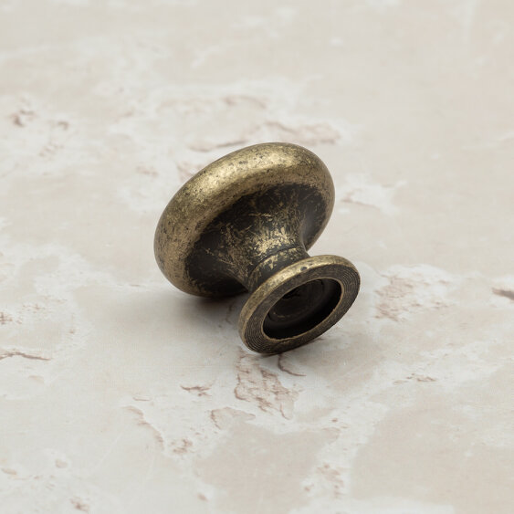 Handle & Home Antique Brass Cup Handle and Coordinating Knob
