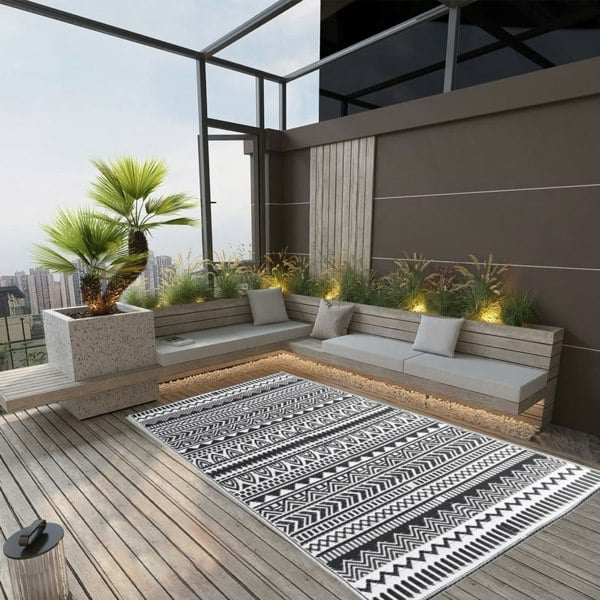Berkfield Outdoor Rug Black 160x230 cm PP