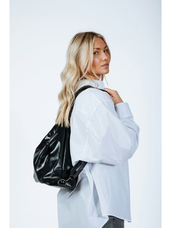 SVNX Hobo Shoulder Bag & Backpack in Black - 2 in 1