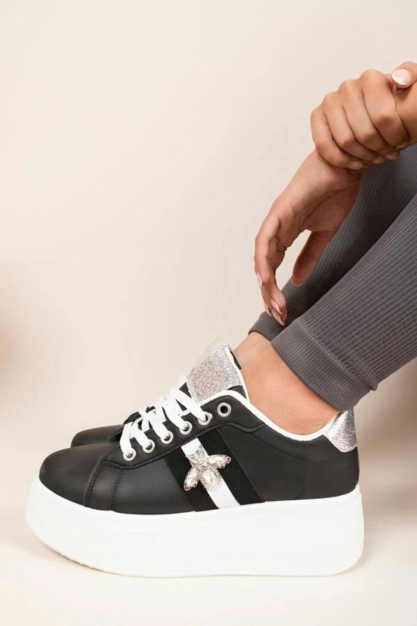 Sarina Chunky Glitter Detail Trainers With Bee Charm - Black