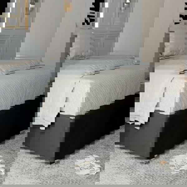 Casa Magna Arabella Upholstered Soft Velvet Metal Bed Frame - Black