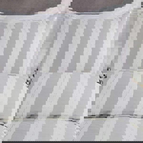 Smart Living Luxury Hotel Quality Lurex Stripe Jacquard Duvet Cover with Pillowcases - White/Silver