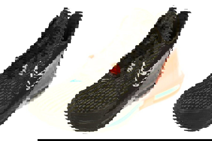 Nike Lebron Witness VI Mens Basketball Trainers Cz4052  001 - Black Metallic Silver Sequoia 001 - Photo 0