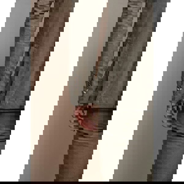 34" Jacket 28" Trousers, 36" Jacket 30" Trousers, 38" Jacket 32" Trousers, 40" Jacket 34" Trousers, 42" Jacket 36" Trousers, 44" Jacket 38" Trousers, 46" Jacket 40" Trousers, 48" Jacket 42" Trousers, 50" Jacket 40" Trousers, 50" Jacket 42" Trousers, 50" Jacket 44" Trousers, 52" Jacket 42" Trousers, 52" Jacket 44" Trousers, 52" Jacket 46" Trousers, 54" Jacket 44" Trousers, 54" Jacket 46" Trousers