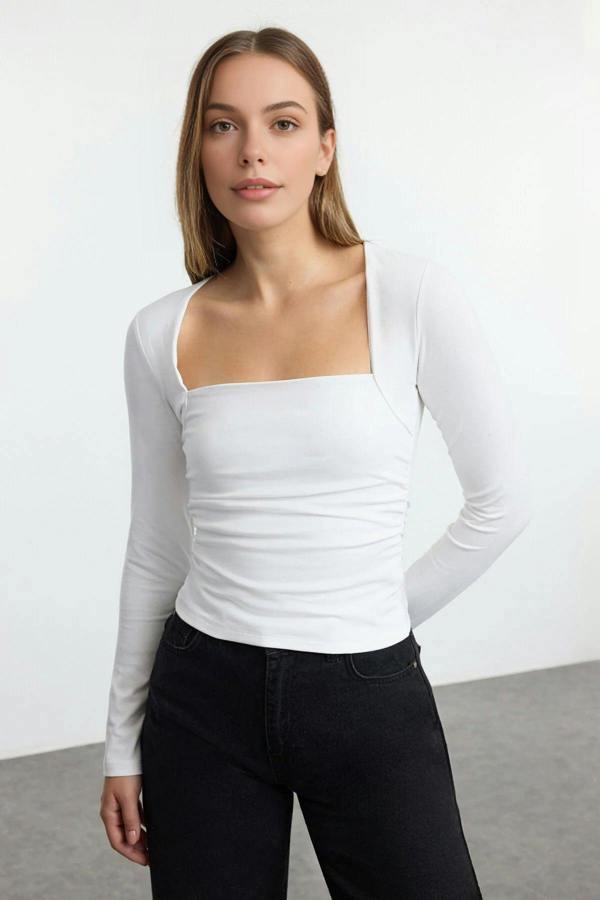 WOVCOR Square Neck Draped Detailed Fitted Knit Blouse