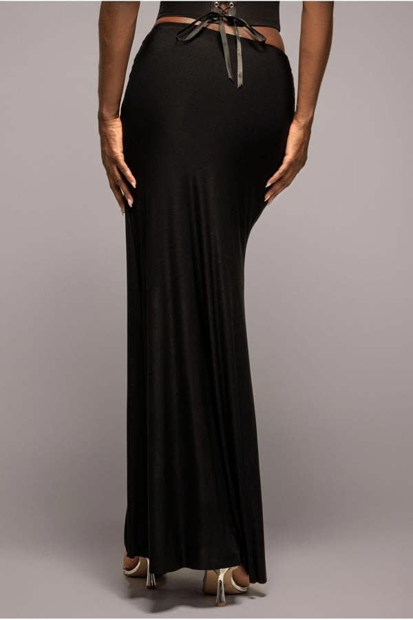 Gathered Front Dipped Waist Maxi Skirt - Black SK54