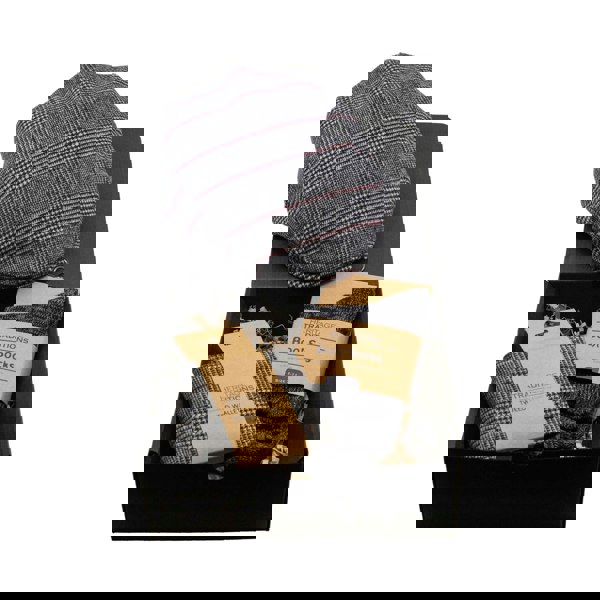 Heritage Traditions Blue Box Gift Box: Baker Boy Cap Gift Set