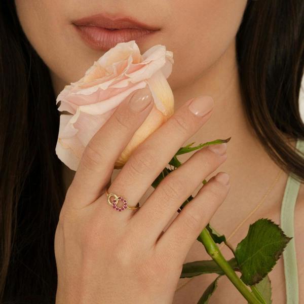Gemondo Geometric Hexagon and Round Linked with Prong Set Ruby Ring in 9ct Yellow Gold
