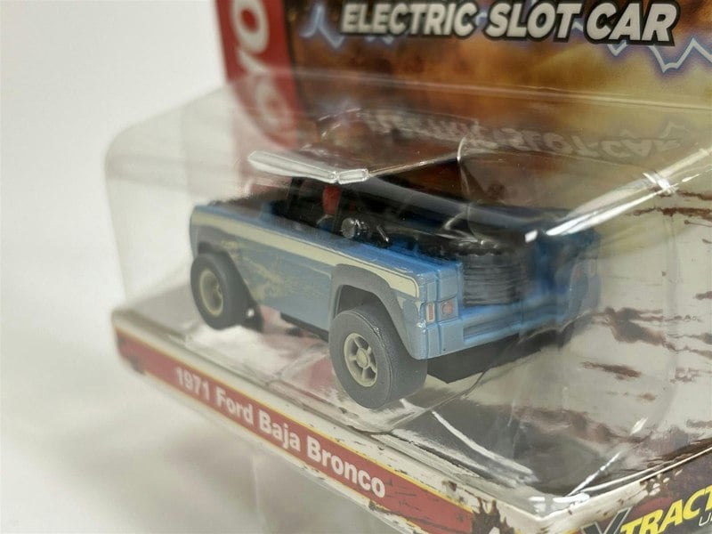 Auto World Slot Cars 1971 Ford Baja Bronco Blue X Traction Off Road HO Scale SC375-4