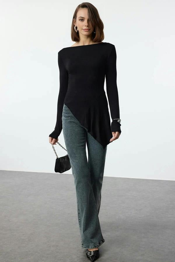 WOVCOR Soft Textured Asymmetric Knit Blouse