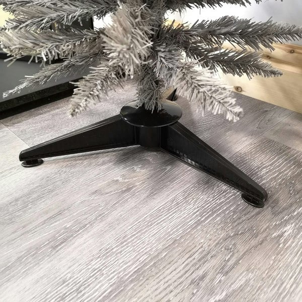 Samuel Alexander 4ft (120cm) Snowtime Wrapped Pencil Pine Grey Tree with 168 Tips