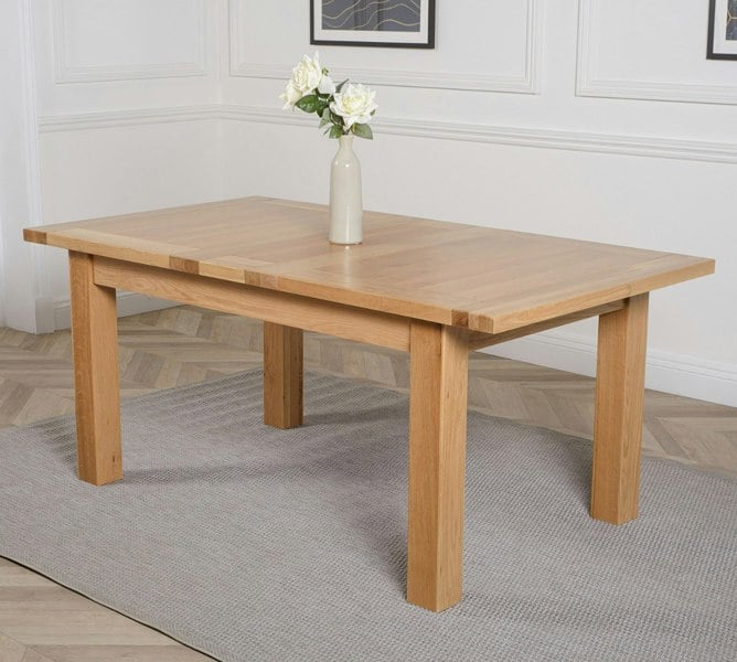 That's Furniture Seattle 150 - 210cm Oak Extendable Dining Table