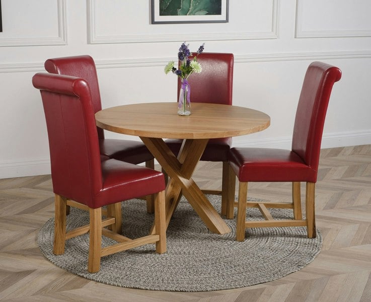 That's Furniture Oregon Round Oak Dining Table with Washington Leather Chairs