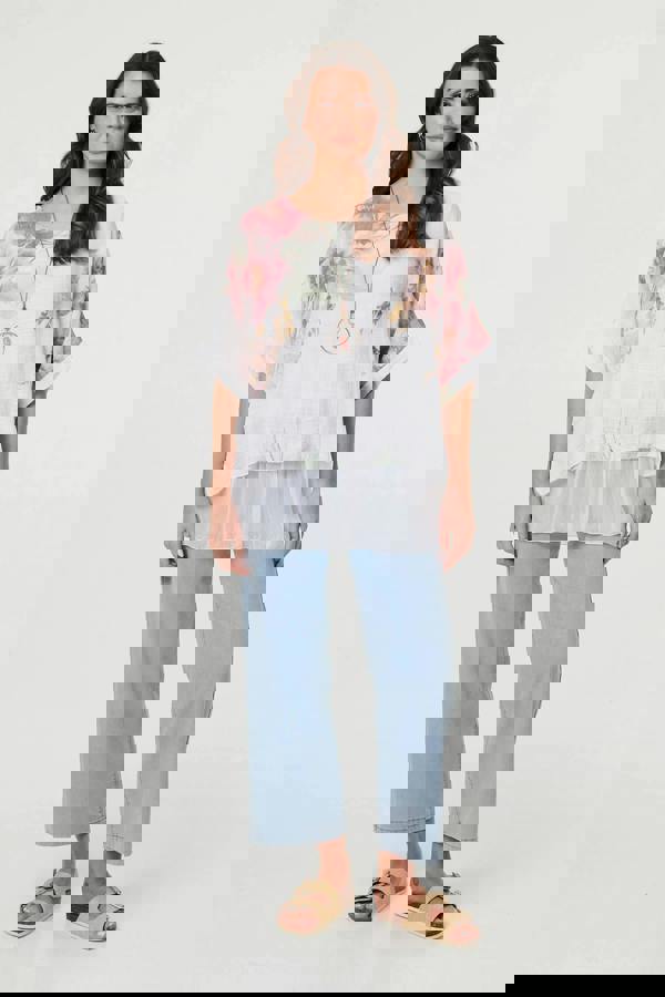 White | Floral 3/4 Sleeve Layered Tunic Blouse : Model is 5'9"/175 cm and wears UK10/EU38/US6/AUS10