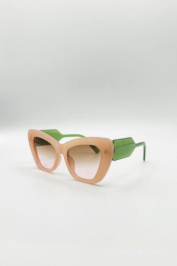 Cat Eye Sunglasses in Pink Green - svnx