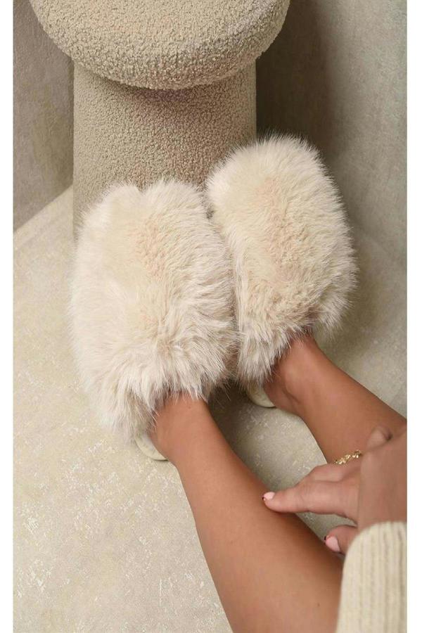 Nadia Fluffy Faux Fur Slippers - Beige
