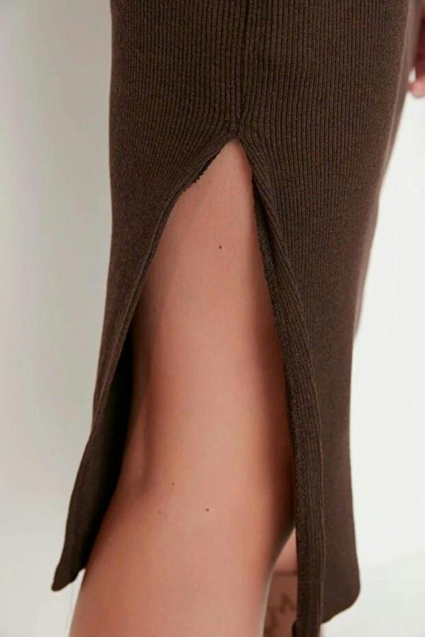 WOVCOR Crew Neck Midi Ribbed Stretch Knit Pencil Dress with Slit
