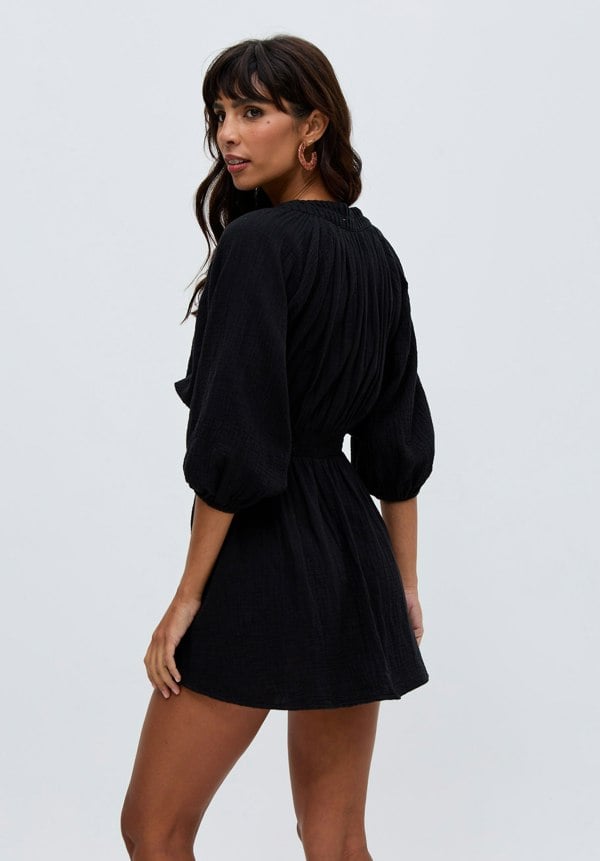 Soipoi Ruched V-Neck Mini Dress In Black