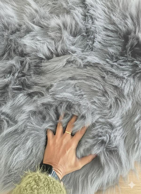 Faux Rabbit Fur Rug Silver 60x90cm