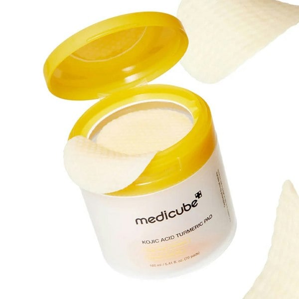 medicube Kojic Acid Turmeric Pad | Atelier De Glow UK