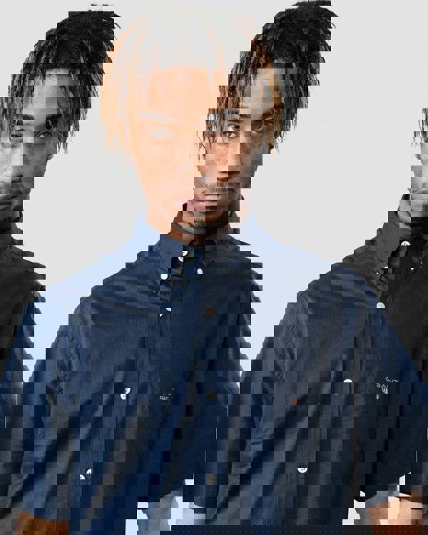 GANT Regular Broadcloth Short Sleeve Button Down Mens Shirt - 410 Marine