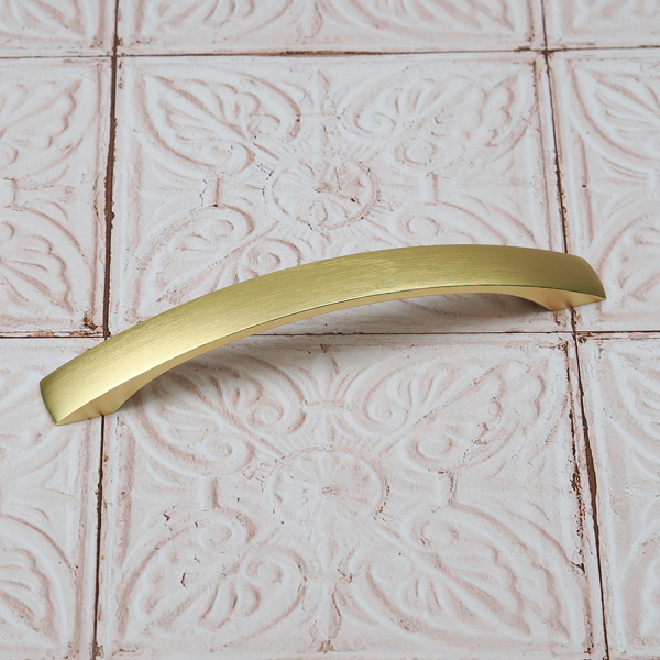 Handle & Home Brushed Brass Bridge Handle and Coordinating Knob