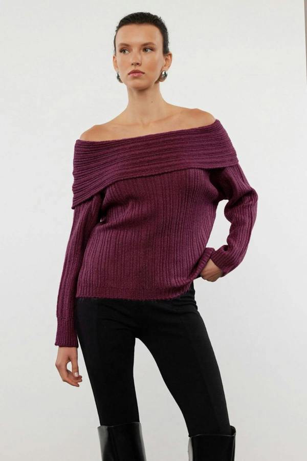 Hoxton Gal Oversized Flared Sleeve Knit Sweater