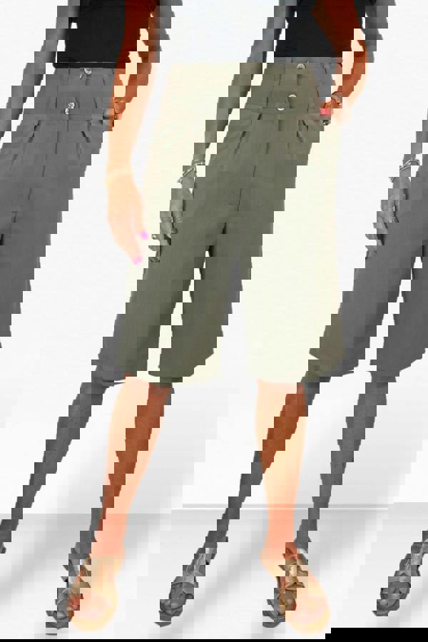 Paulo Due Women's Tailored Wide Leg Knee Shorts