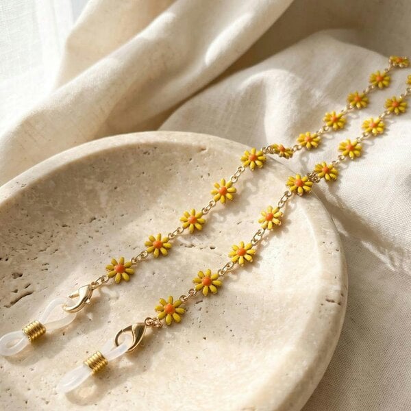 The Colourful Aura Yellow Floral Reading EyeGlass Detachable Glass Chain Sun Flower Holder Lanyard