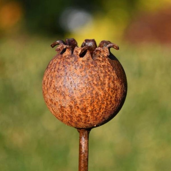 metal poppies for the garden