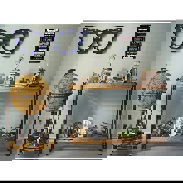 IH Design Console Table Herica Industrial Vintage