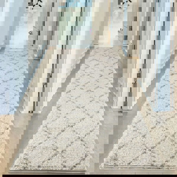 Elegant Moroccan Pattern Grey Ivory Rug Suitable for Floor heating