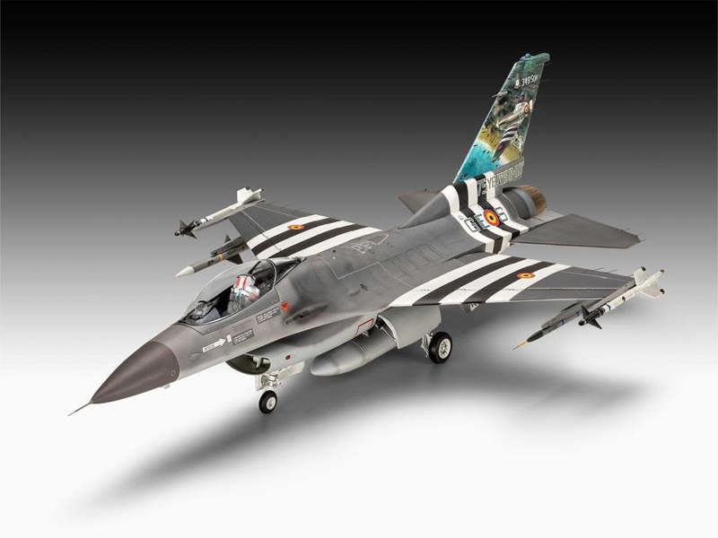 Revell US F-16 Falcon 50th Anniversary (1:32 Scale)