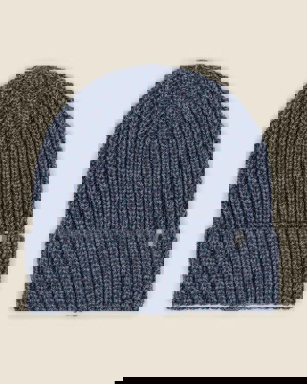 Larsson & Co Raisio - Knitted Beanie Hat
