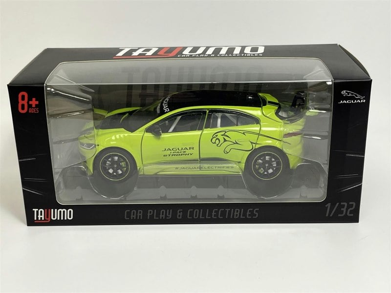 Tayumo Jaguar I pace e Trophy Light & Sound Green LHD 1:32 Scale Tayumo 32110013