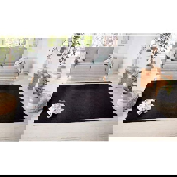 The Rugs Luxurious Plain Design Rug for Every Home