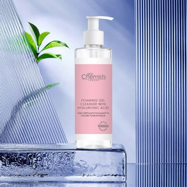 SC893 skinChemists Foaming Gel Cleanser with Hyaluronic Acid 200ml