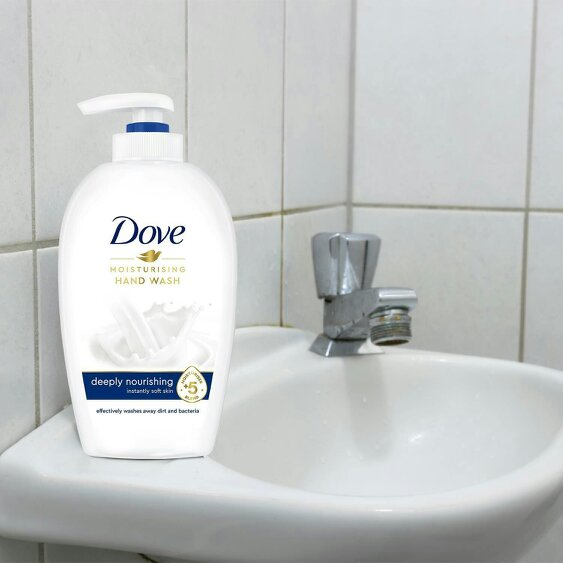 Dove Moisturising Liquid Hand Wash Deeply Nourishing for Soft Skin 250ml, 18Pack