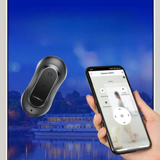 Liectroux Window cleaning robot with app control and remote control