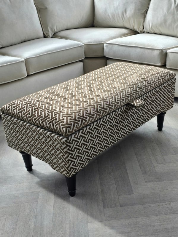 ISTOOLS Multifunctional Eden Brown Bloc Pattern Geometry Coffee Table Storage Ottoman Pouffe – Stylish Living Room Footstool