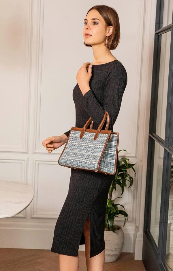 Alie Street London Noelle Rib Knit Jumper Dress (Black)