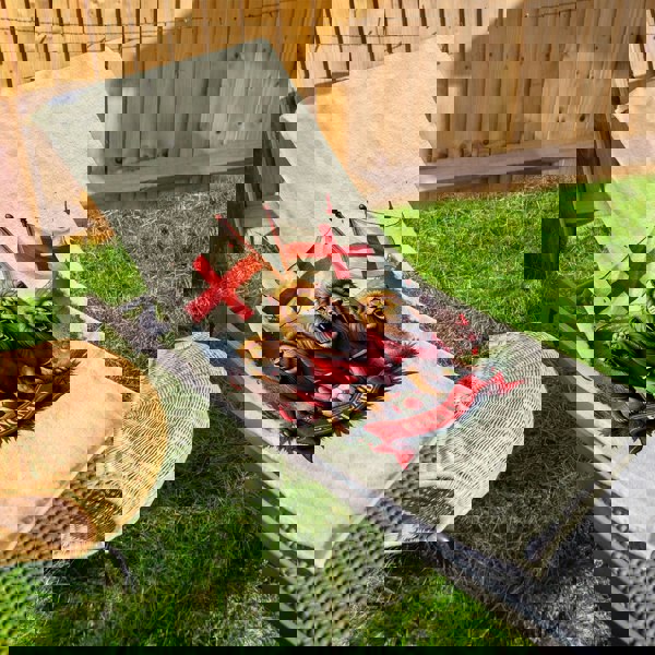 BritishmadeGifts England Football - 3 Lions - Beach Towel