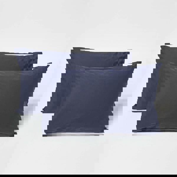 HOMESCAPES Crisp & Cool 200 TC Egyptian Cotton Percale Kids' Pillowcases – 40 x 60 cm, 2 Pack