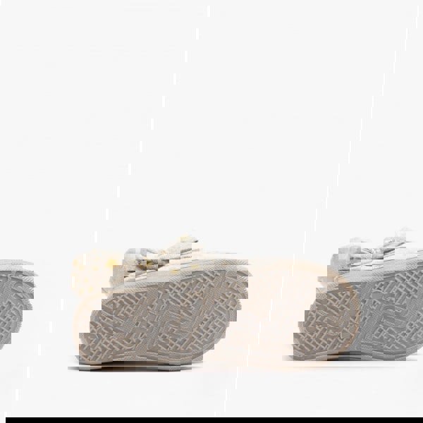 1629980840-07367300.jpg
